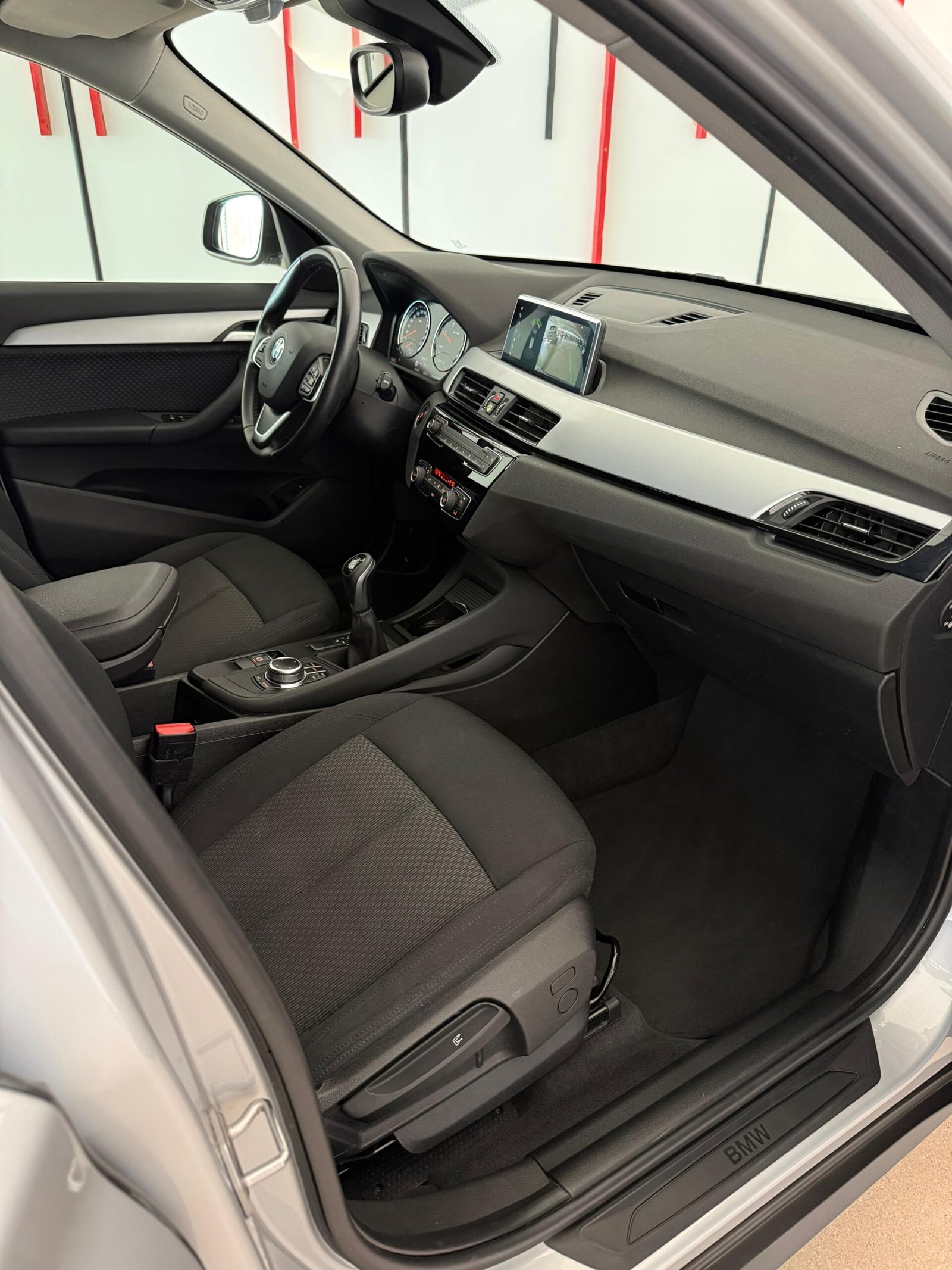 53aa38fb-01e8-4c6a-9aa1-914064d64698