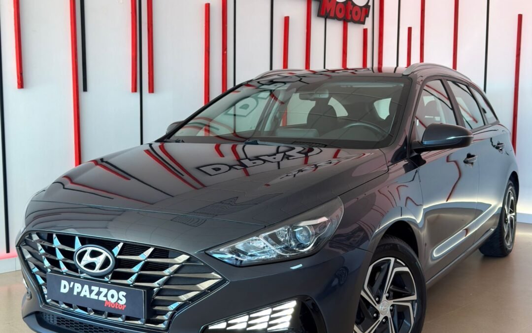 HYUNDAI I30 FAMILIAR 1.6 CRDI 116CV / AÑO 2022