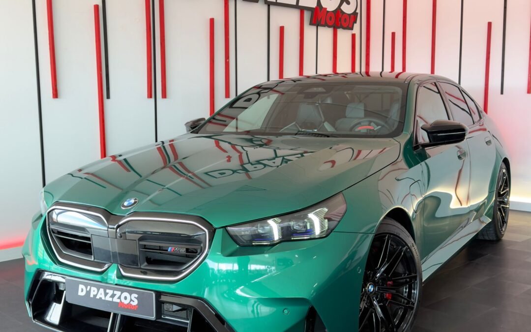 BMW M5 727CV HIBRIDO ENCHUFABLE / AÑO 2025