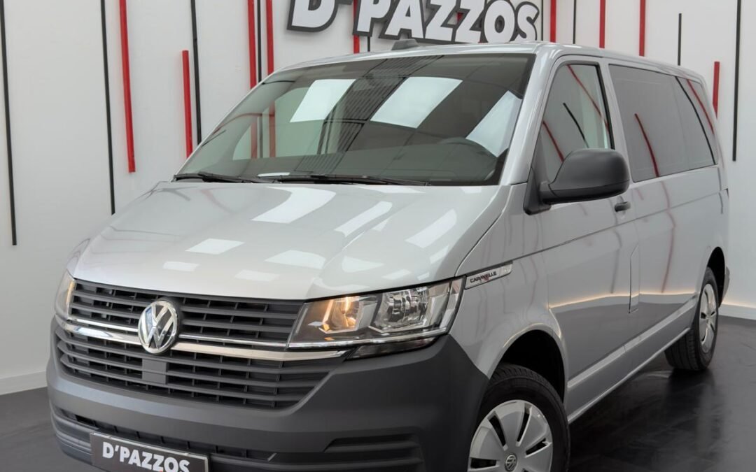 VOLKSWAGEN CARAVELLE 9 PLAZAS / AÑO 2021