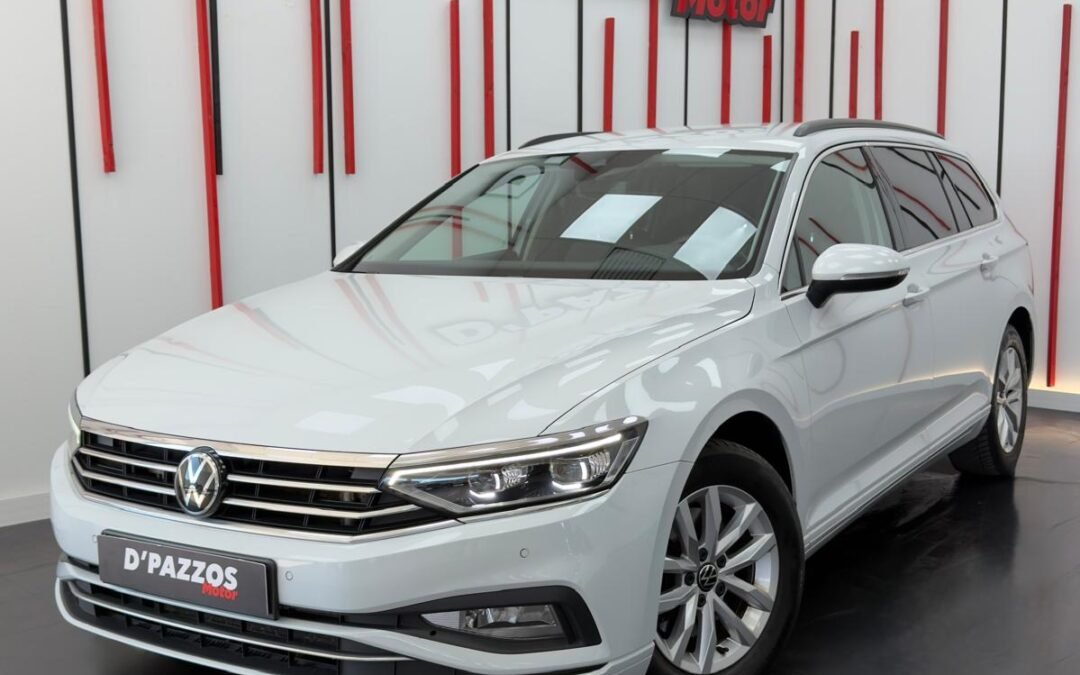 VOLKSWAGEN PASSAT VARIANT AUT / AÑO 2023