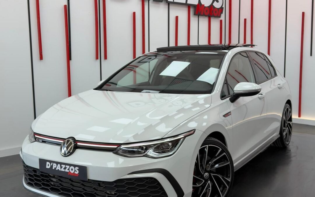 VOLKSWAGEN GOLF GTI 245CV / AÑO 2024