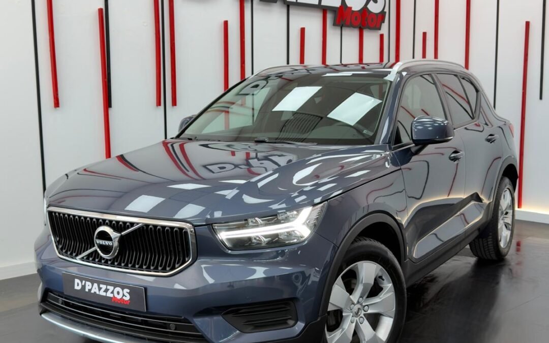 VOLVO XC40 T3 163CV AUT / AÑO 2022