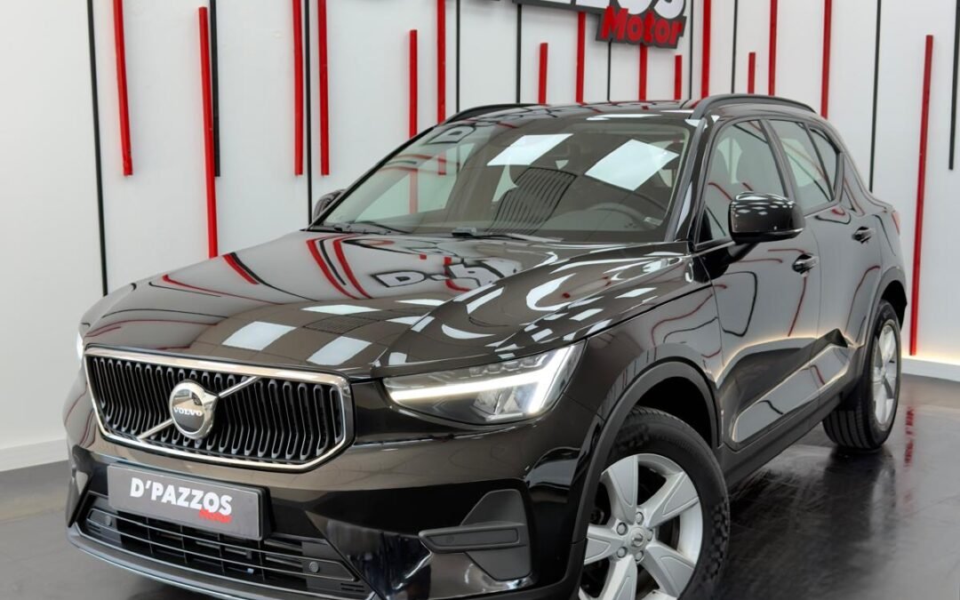 VOLVO XC40 T2 129CV / AÑO 2023